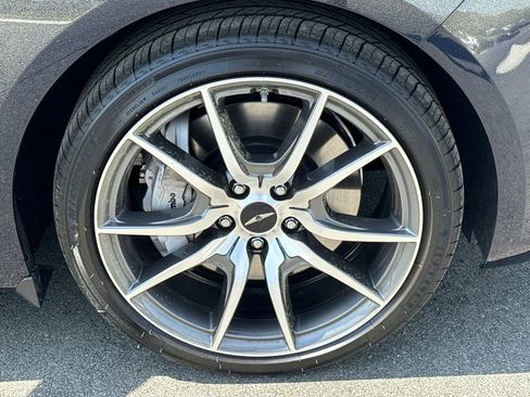 Used 2026 Genesis G70 2.5T Prestige image 10