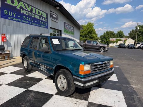 Used 1992 Ford Explorer XLT AWD/4WD image 4