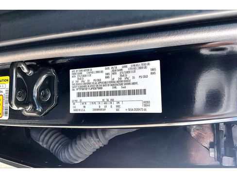 Used 2018 Ford F150 Platinum w/ Equipment Group 701A Luxury image 17