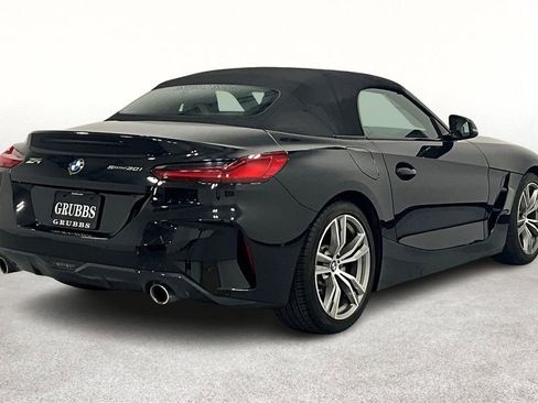 Certified 2025 BMW Z4 sDrive30i image 2