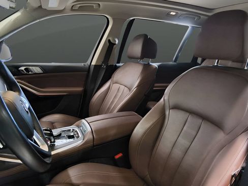 Used 2022 BMW X7 xDrive40i w/ Premium Package AWD/4WD image 15