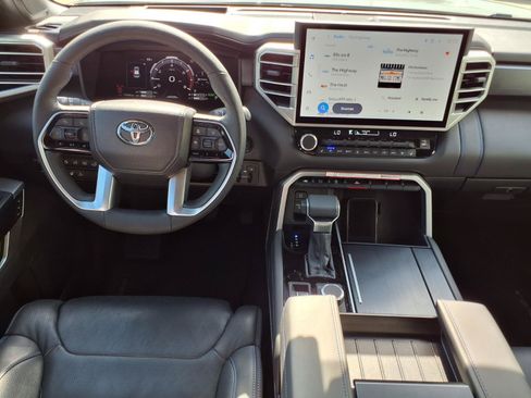 Certified 2025 Toyota Sequoia Platinum AWD/4WD image 12