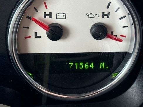 Used 2005 Ford F150 XLT image 23