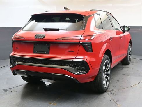 New 2026 Audi Q3 quattro 2.0T AWD/4WD image 5