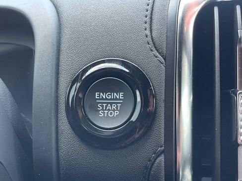Used 2025 Ford Expedition Tremor AWD/4WD image 26