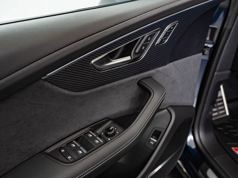 New 2026 Audi SQ8 Prestige AWD/4WD image 27