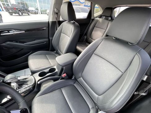 Used 2024 Kia Seltos EX image 12