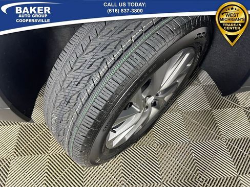 New 2026 Buick Enclave Preferred image 32