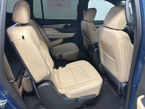 New 2026 Buick Enclave Preferred w/ Power Package image 11