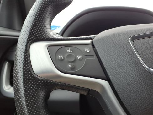 Certified 2022 GMC Terrain SLE w/ Driver Convenience Package image 14