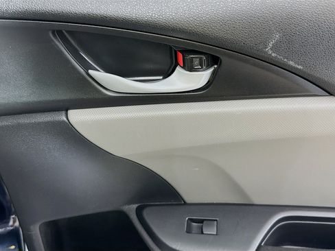 Used 2019 Honda Civic LX image 28