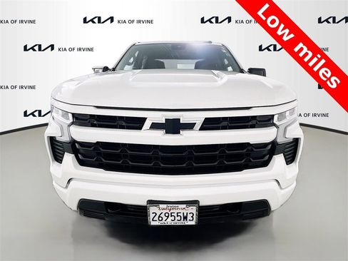 Used 2023 Chevrolet Silverado 1500 RST image 2