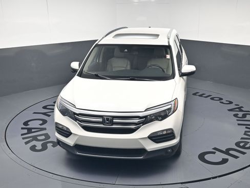 Used 2016 Honda Pilot Touring image 30