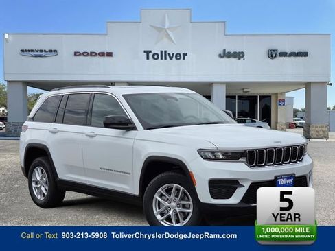 New 2026 Jeep Grand Cherokee Laredo X RWD image 1