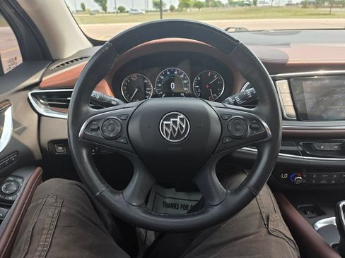 Used 2018 Buick Enclave Avenir AWD/4WD image 20