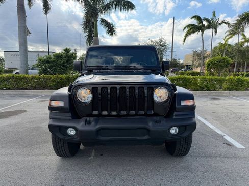 Used 2021 Jeep Wrangler Unlimited Sport image 3