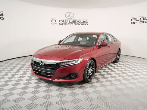 Used 2021 Honda Accord Touring image 1