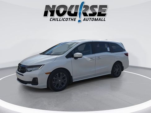Certified 2025 Honda Odyssey Touring image 4