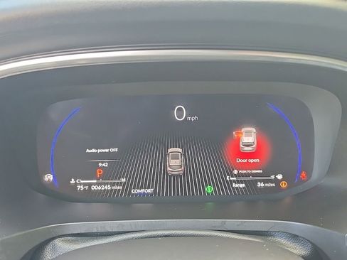 Used 2025 Acura MDX w/ Technology Package image 19