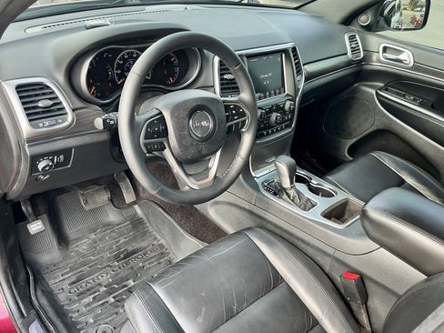 Used 2018 Jeep Grand Cherokee Limited image 39