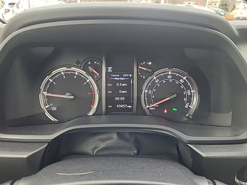 Used 2022 Toyota 4Runner Limited image 21