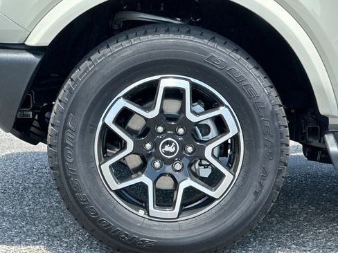 New 2026 Ford Bronco Outer Banks AWD/4WD image 26
