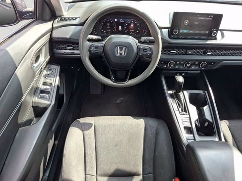 Used 2023 Honda Accord EX image 12