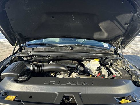 Used 2022 RAM 1500 Laramie w/ Sport Appearance Package image 31