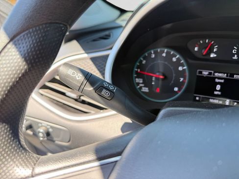 Used 2025 Chevrolet Malibu LT FWD image 10