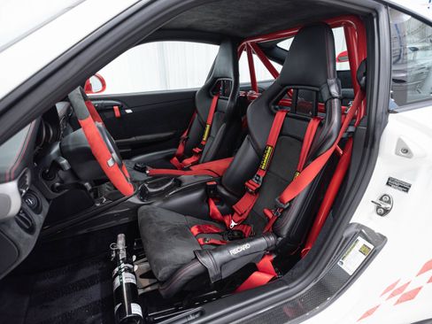 Used 2011 Porsche 911 GT3 RS RWD image 46
