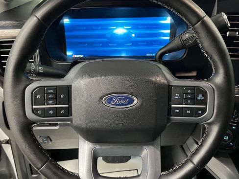 Used 2026 Ford F350 Lariat w/ Black Appearance Package AWD/4WD image 27