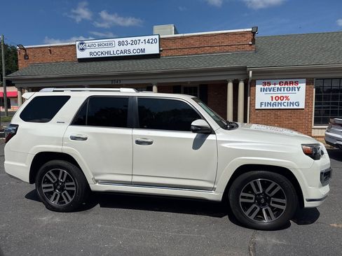 Used 2018 Toyota 4Runner Limited RWD image 4