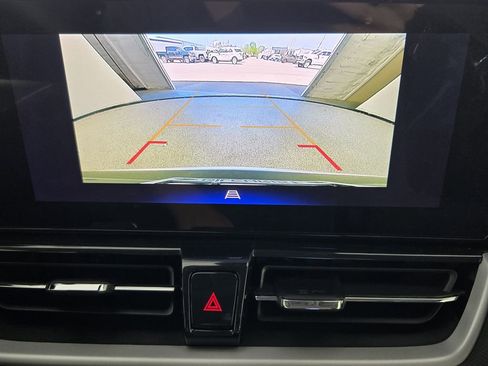 New 2026 Chevrolet TrailBlazer LT w/ LT Cold Weather Package FWD image 18