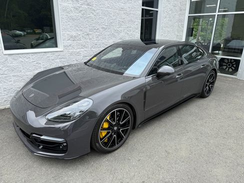 Used 2020 Porsche Panamera Turbo Executive w/ Sportdesign Package AWD/4WD image 5