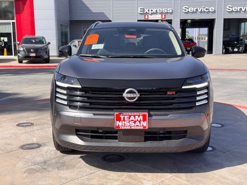 New 2026 Nissan Kicks SR FWD image 3