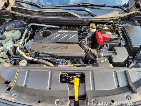 Used 2024 Nissan Rogue SV FWD image 34