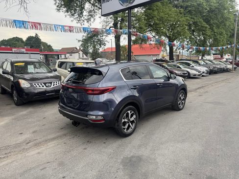 Used 2020 Kia Sportage LX AWD/4WD image 4