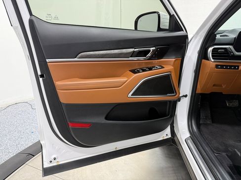 Used 2025 Kia Telluride SX X-Line image 9