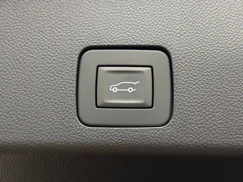 New 2026 Buick Encore GX Avenir w/ Avenir Technology Package image 11