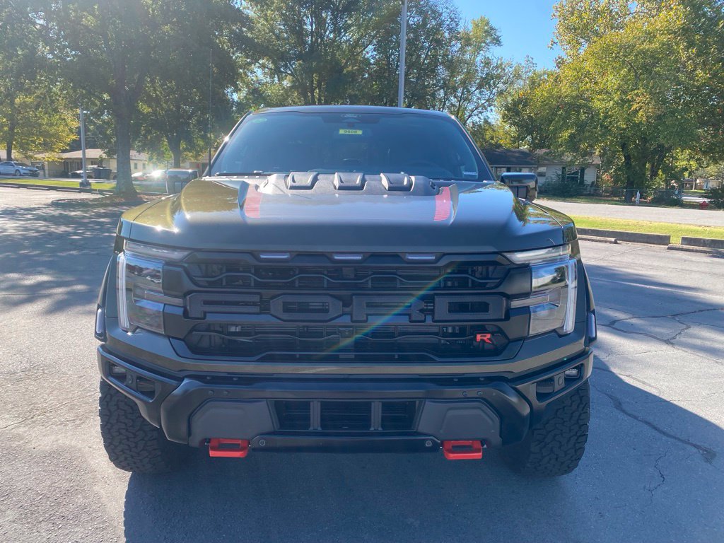 New 2026 Ford F150 Raptor w/ Equipment Group 803A Raptor R AWD/4WD image 2