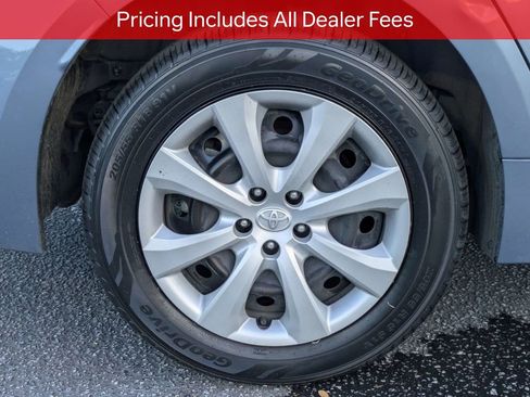 Used 2023 Toyota Corolla LE FWD image 13