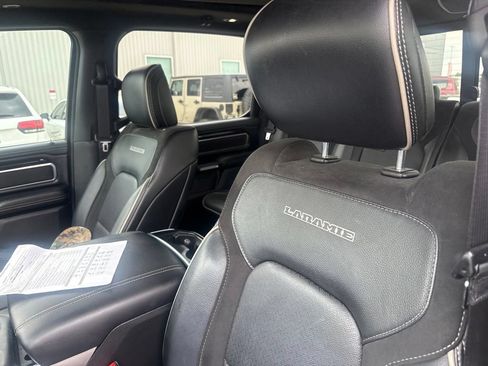 Used 2021 RAM 1500 Laramie w/ Sport Appearance Package AWD/4WD image 14