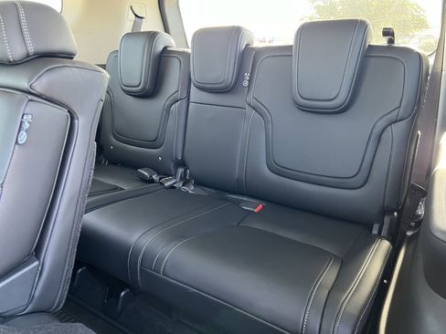 New 2026 Nissan Armada SV image 15