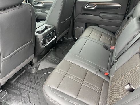 New 2026 Chevrolet Silverado 1500 High Country image 17