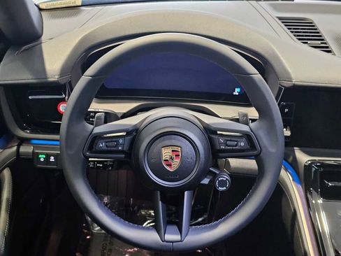 New 2025 Porsche Panamera 4 image 23