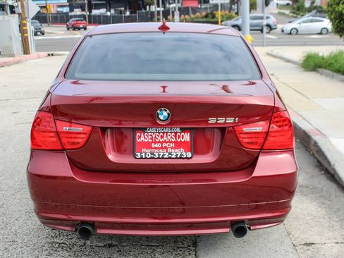 Used 2011 BMW 335i Sedan image 4