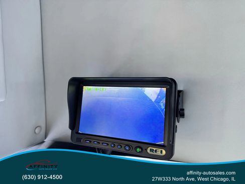 Used 2016 Ford E-350 and Econoline 350 Super Duty image 16