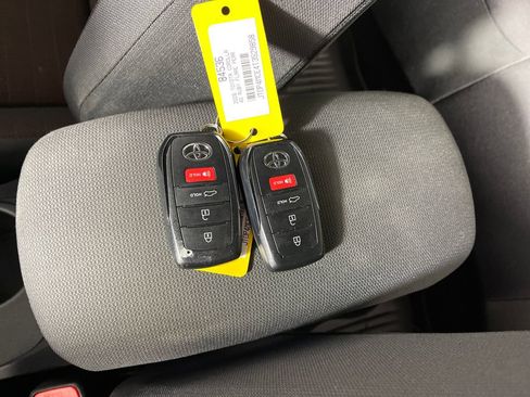 Certified 2026 Toyota Corolla SE w/ SE Package FWD image 24