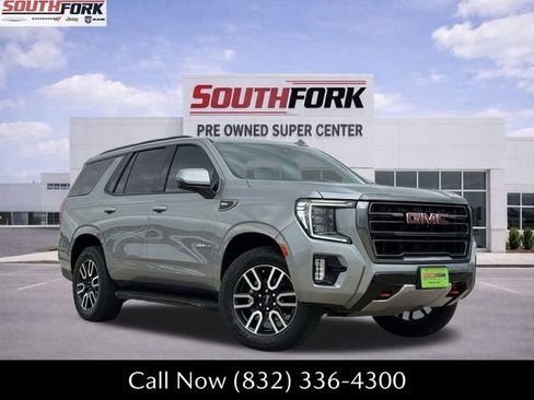 Used 2024 GMC Yukon AT4 w/ Technology Package image 1