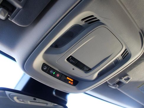 Used 2023 Buick Envision Preferred w/ Premium Seat Package image 15